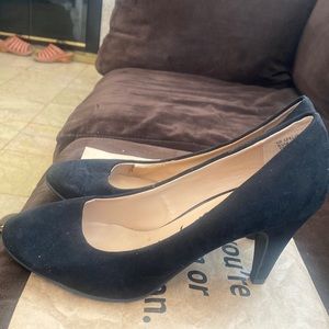 American Rag Suede Pumps, size 8.5!
